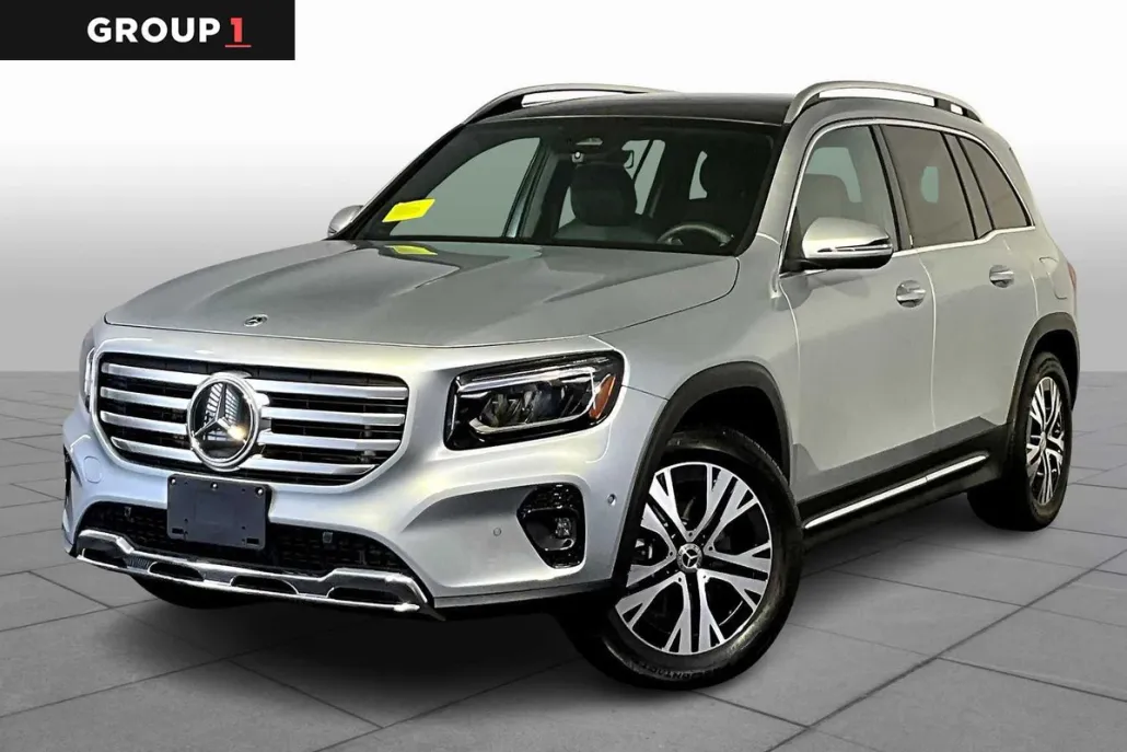 2025 Mercedes Benz GLB 250 4MATIC photo 1