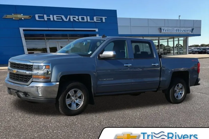 2016 Chevrolet Silverado 1500 LT photo 1