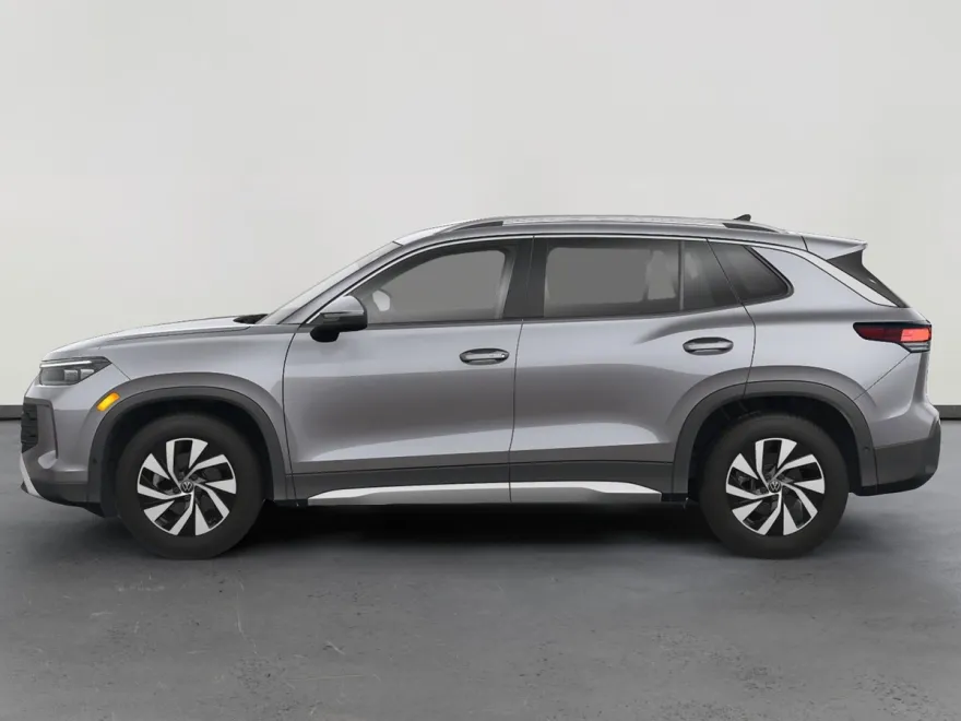 2025 Volkswagen Tiguan S photo 1