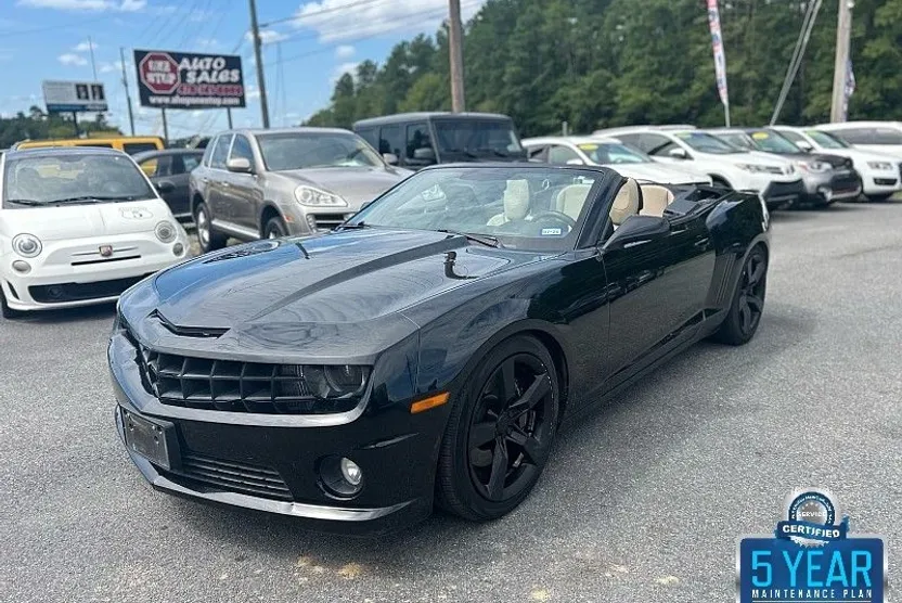 2011 Chevrolet Camaro SS photo 1