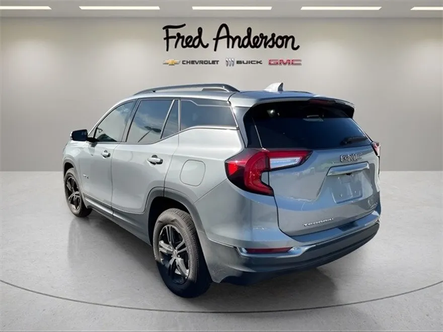 2024 Gmc Terrain AT4 photo 1