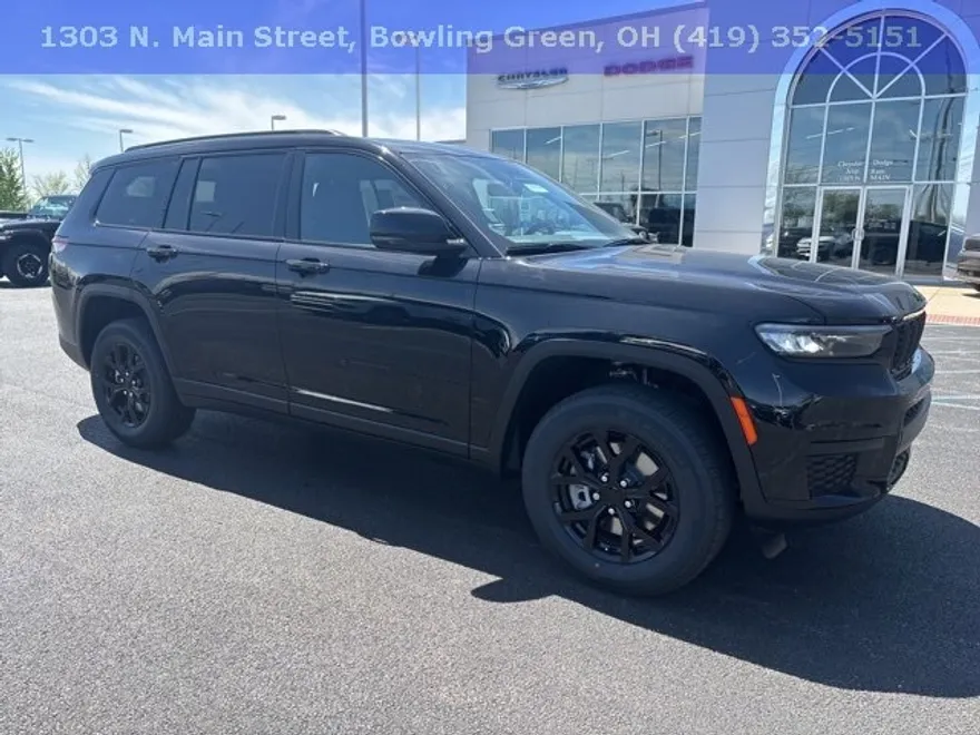 2025 Jeep Grand Cherokee Altitude photo 1