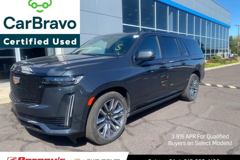 2022 Cadillac Escalade ESV Sport photo 1