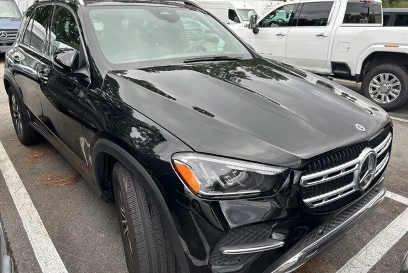 2025 Mercedes Benz GLE 350 4MATIC photo 1