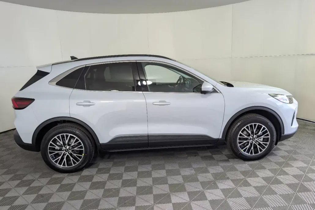 2025 Ford Escape Plug-In Hybrid Base photo 1