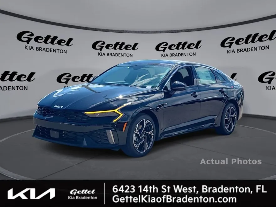 2026 Kia K5 GT-Line photo 1