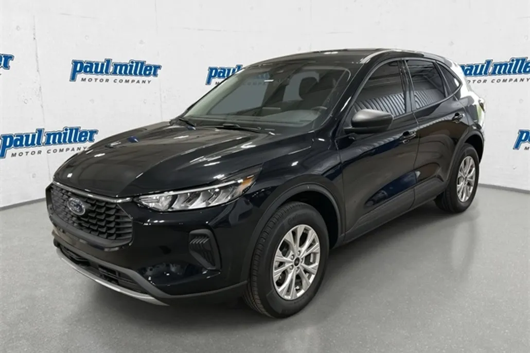 2025 Ford Escape Active photo 1