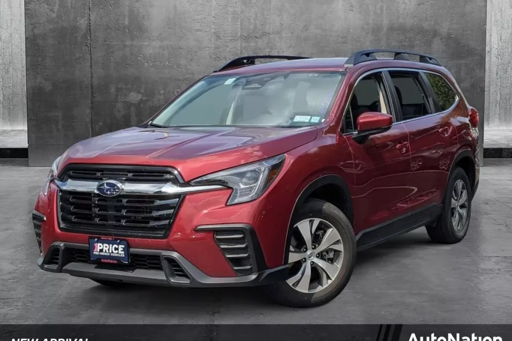 2024 Subaru Ascent Premium photo 1