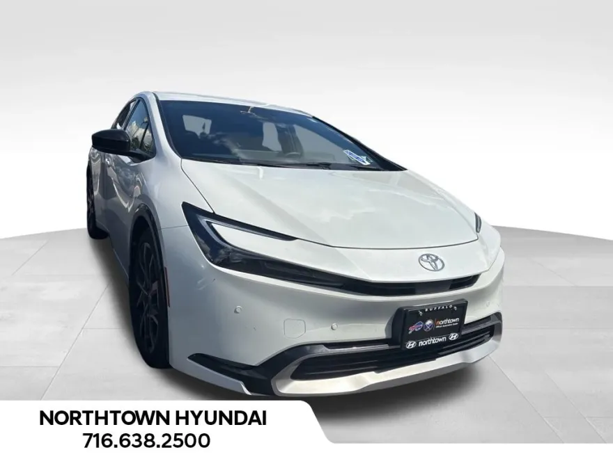 2024 Toyota Prius Prime XSE photo 1