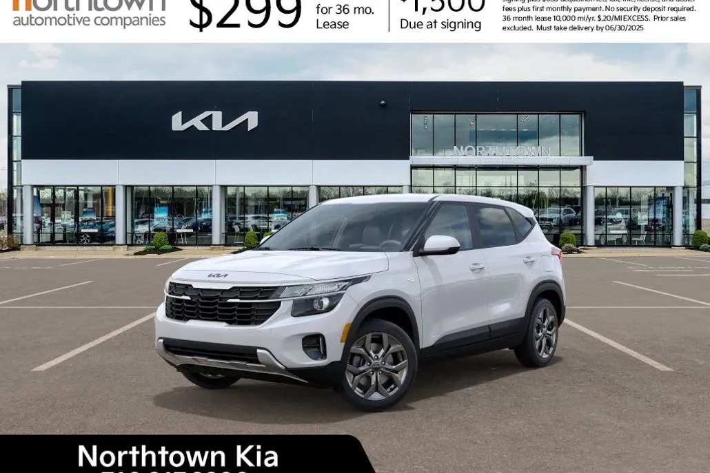 2025 Kia Seltos LX photo 1