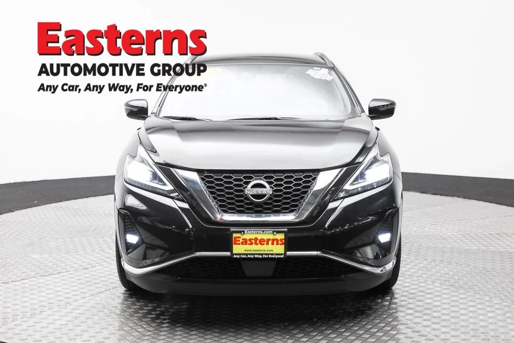 2023 Nissan Murano SV photo 1