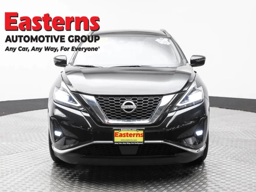 2023 Nissan Murano SV photo 1