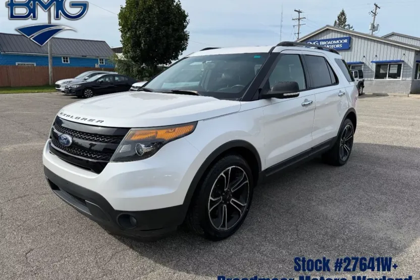 2014 Ford Explorer Sport photo 1