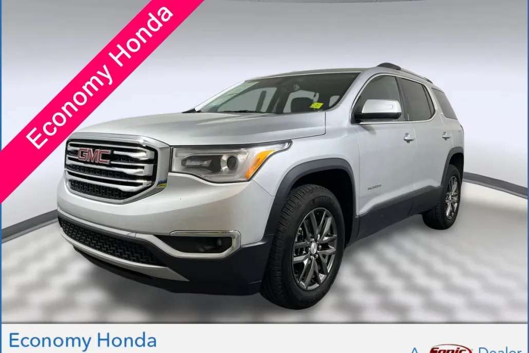 2017 Gmc Acadia SLT photo 1