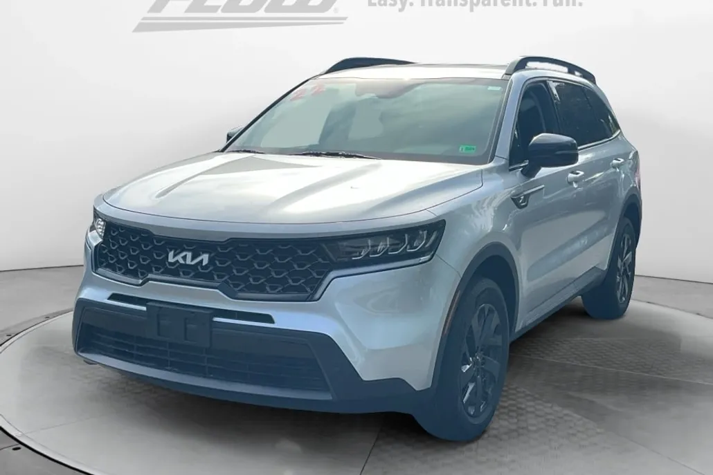 2022 Kia Sorento X-Line S photo 1