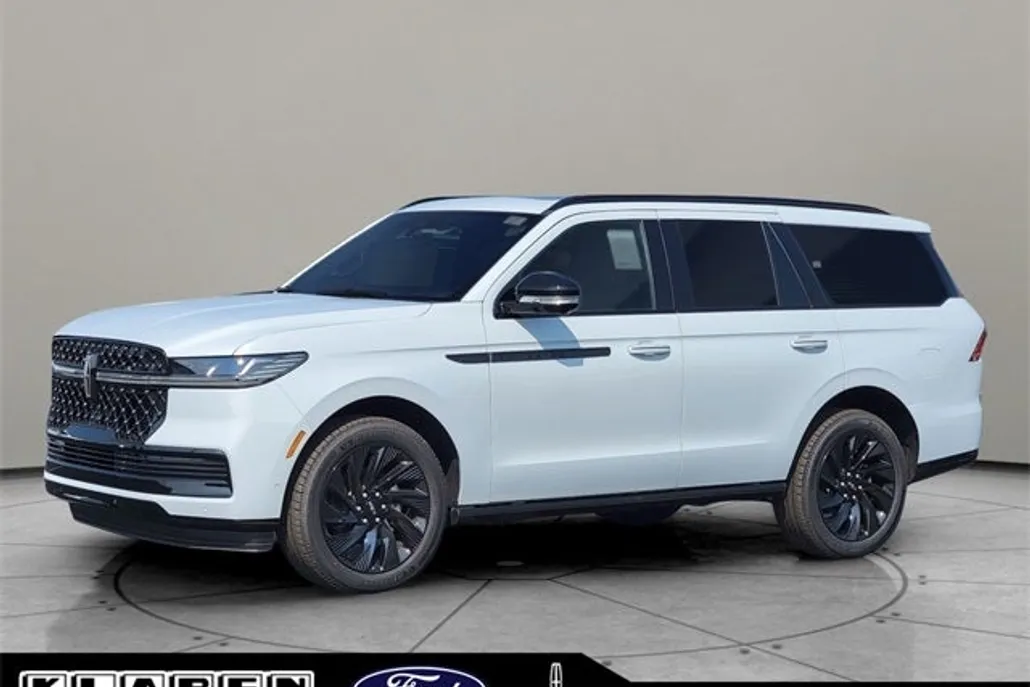 2025 Lincoln Navigator Reserve photo 1