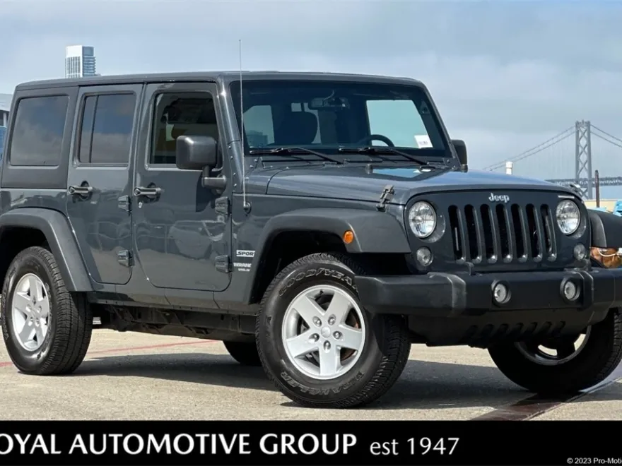 2017 Jeep Wrangler Unlimited Sport photo 1