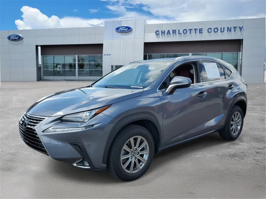 2021 Lexus NX 300 photo 1