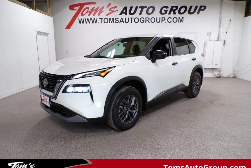 2023 Nissan Rogue S photo 1