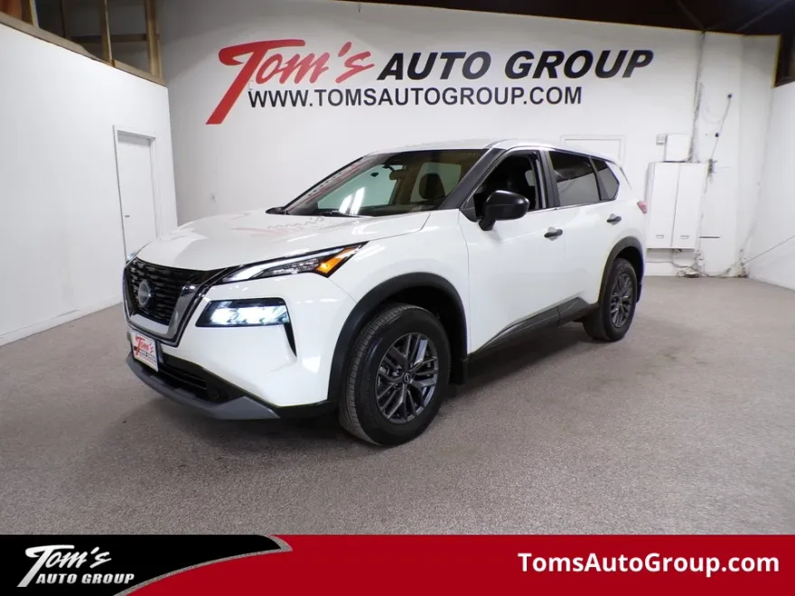 2023 Nissan Rogue S photo 1