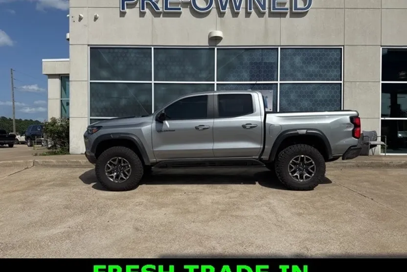 2024 Chevrolet Colorado ZR2 photo 1