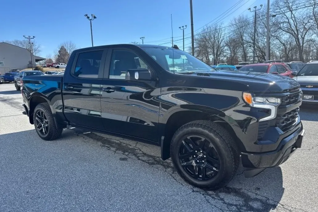 2025 Chevrolet Silverado 1500 RST photo 1