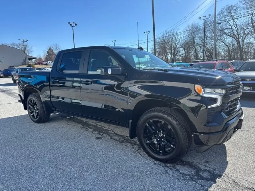 2025 Chevrolet Silverado 1500 RST photo 1