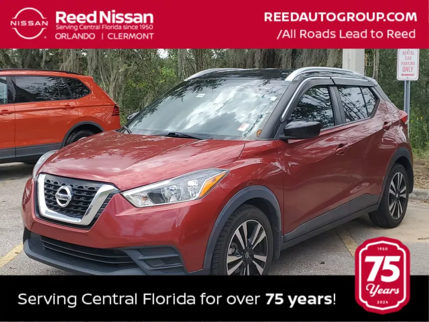 2019 Nissan Kicks SV photo 1
