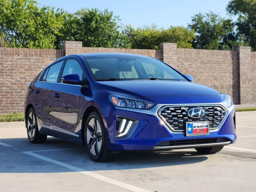 2021 Hyundai Ioniq SEL photo 1