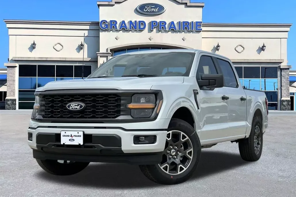 2025 Ford F-150 STX photo 1
