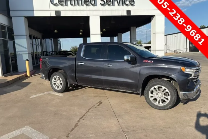 2023 Chevrolet Silverado 1500 LTZ photo 1