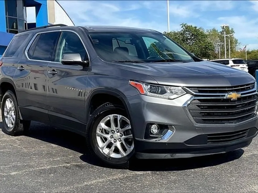 2019 Chevrolet Traverse Cloth 1LT photo 1