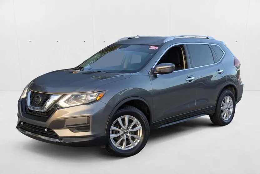 2020 Nissan Rogue SV photo 1