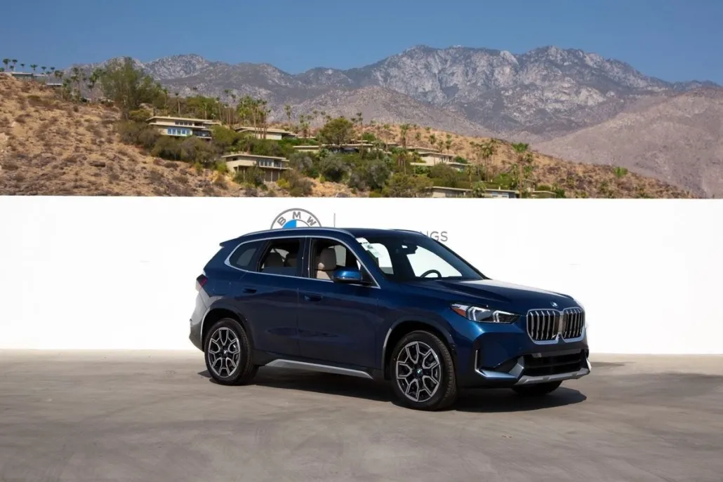 2025 Bmw X1 XDrive28i photo 1
