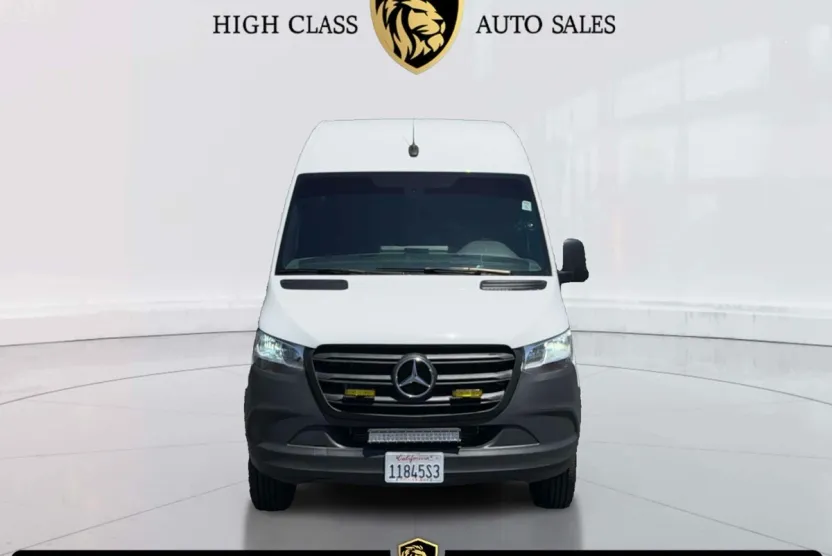 2023 Mercedes Benz Sprinter 2500 photo 1
