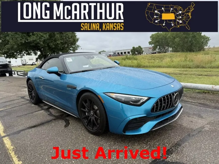 2023 Mercedes Benz SL 43 AMG photo 1
