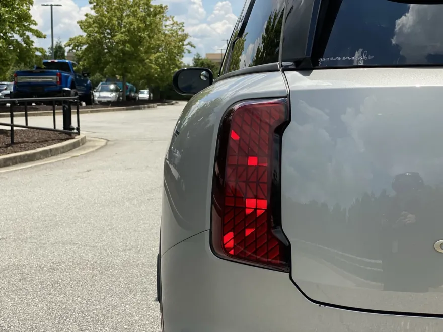 2025 Mini Countryman S Iconic photo 1