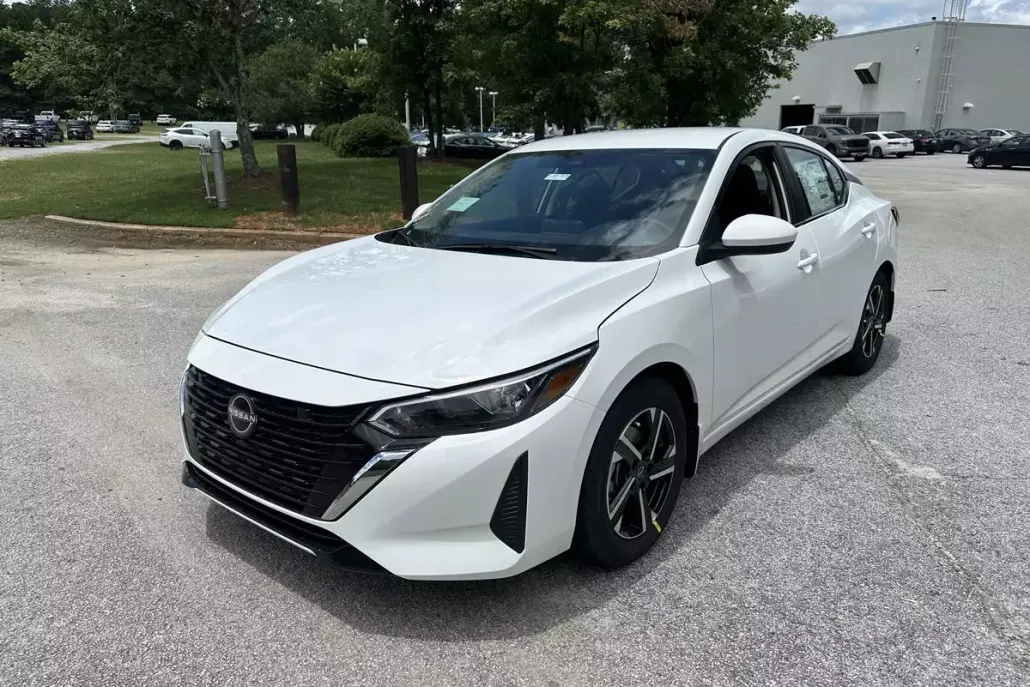 2025 Nissan Sentra SV photo 1