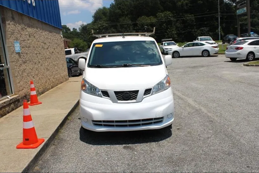 2021 Nissan NV200 SV photo 1