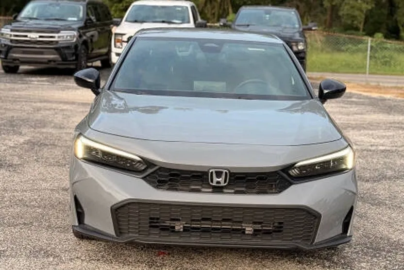 2025 Honda Civic Sport photo 1