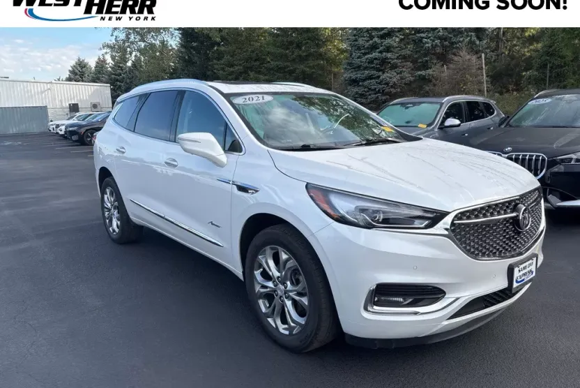 2021 Buick Enclave Avenir photo 1