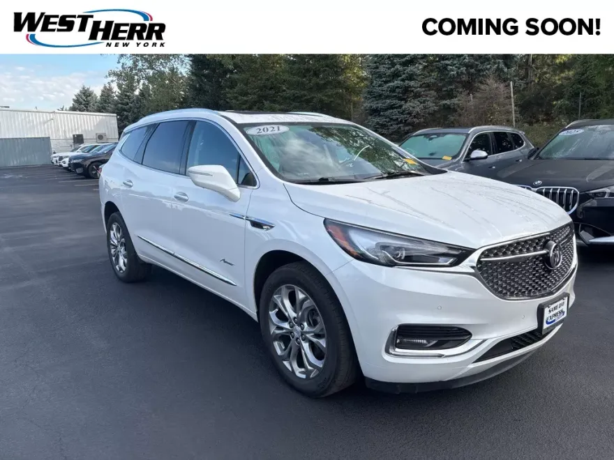 2021 Buick Enclave Avenir photo 1
