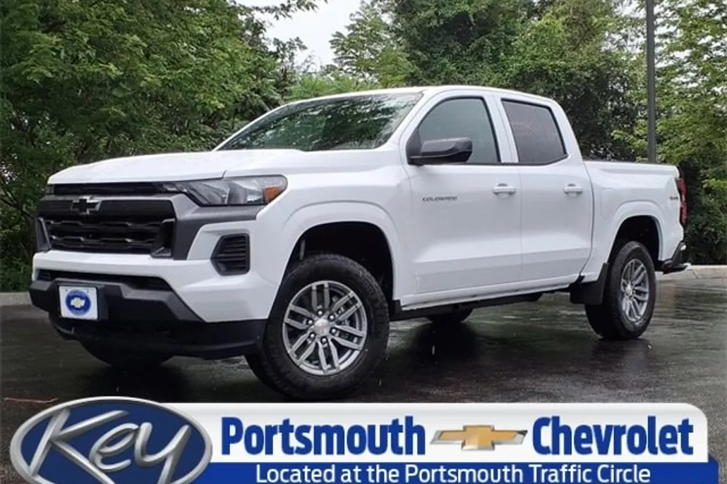 2026 Chevrolet Colorado LT photo 1