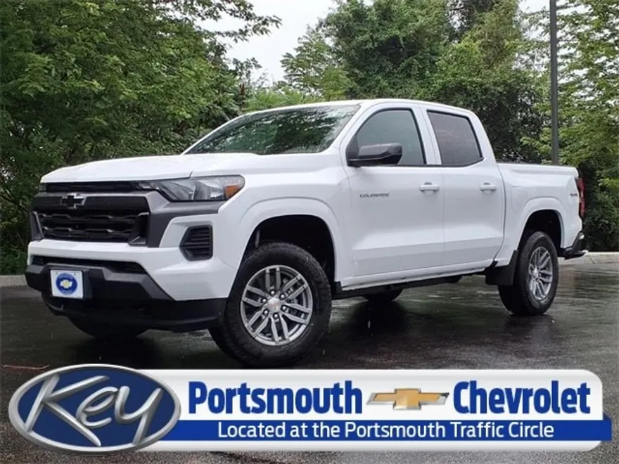 2026 Chevrolet Colorado LT photo 1