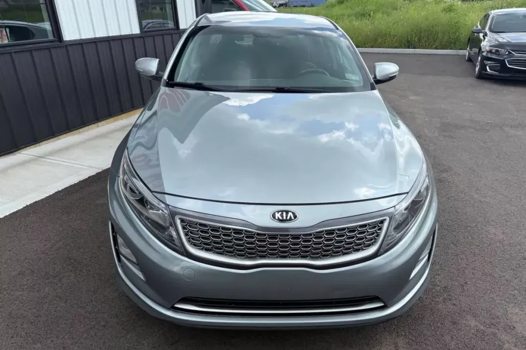 2016 Kia Optima Hybrid photo 1