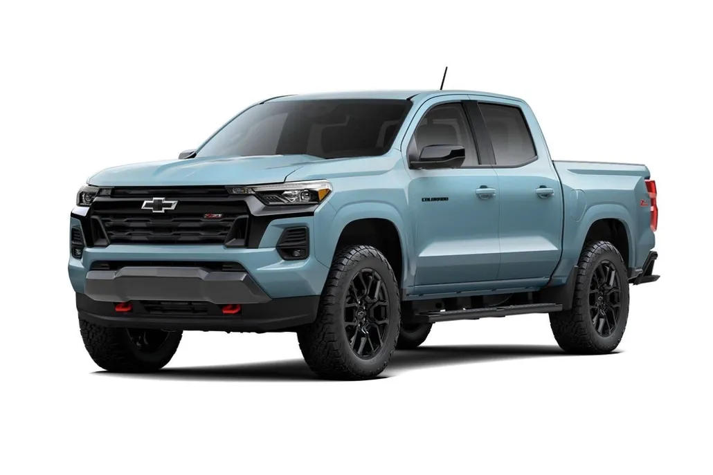 2025 Chevrolet Colorado Z71 photo 1