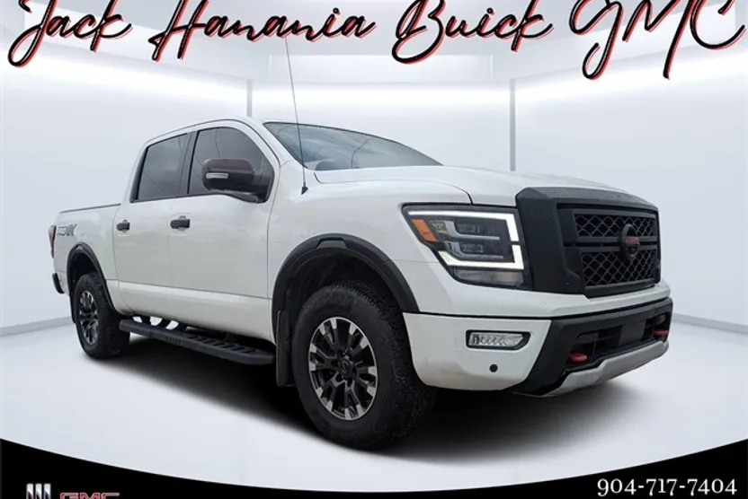 2021 Nissan Titan PRO-4X photo 1