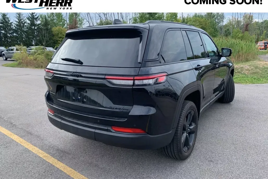 2025 Jeep Grand Cherokee Limited photo 1