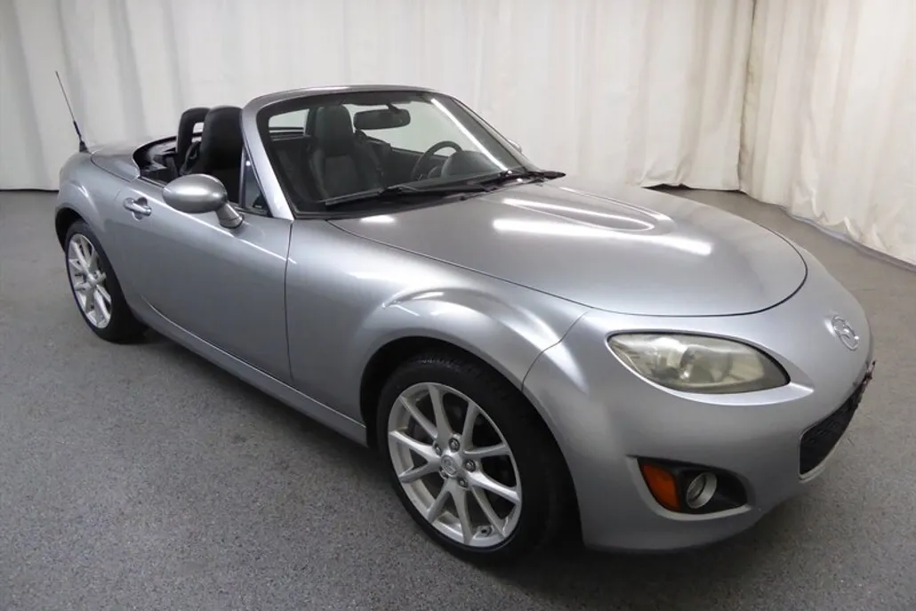 2011 Mazda MX-5 Miata Miata Special Edition photo 1