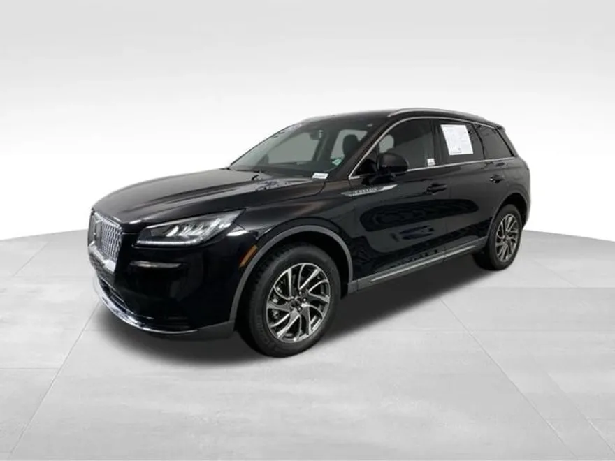 2021 Lincoln Corsair Standard photo 1